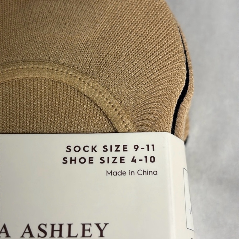 New Laura Ashley Socks Women’s 10 Pair Tan & Black Casual Microfiber Liner Socks - Picture 8 of 14